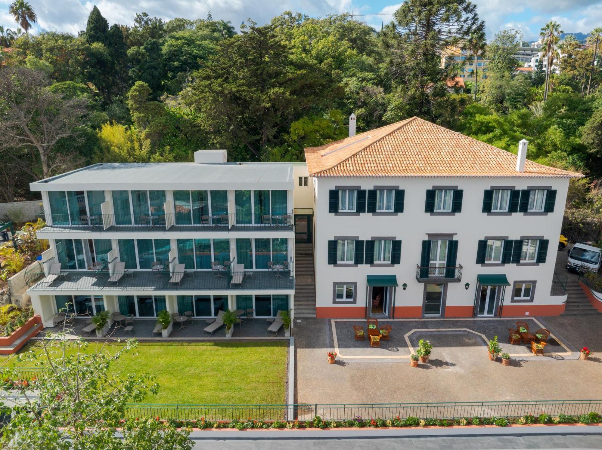 Pestana Quinta Perestrello Hotel Funchal  Exterior photo