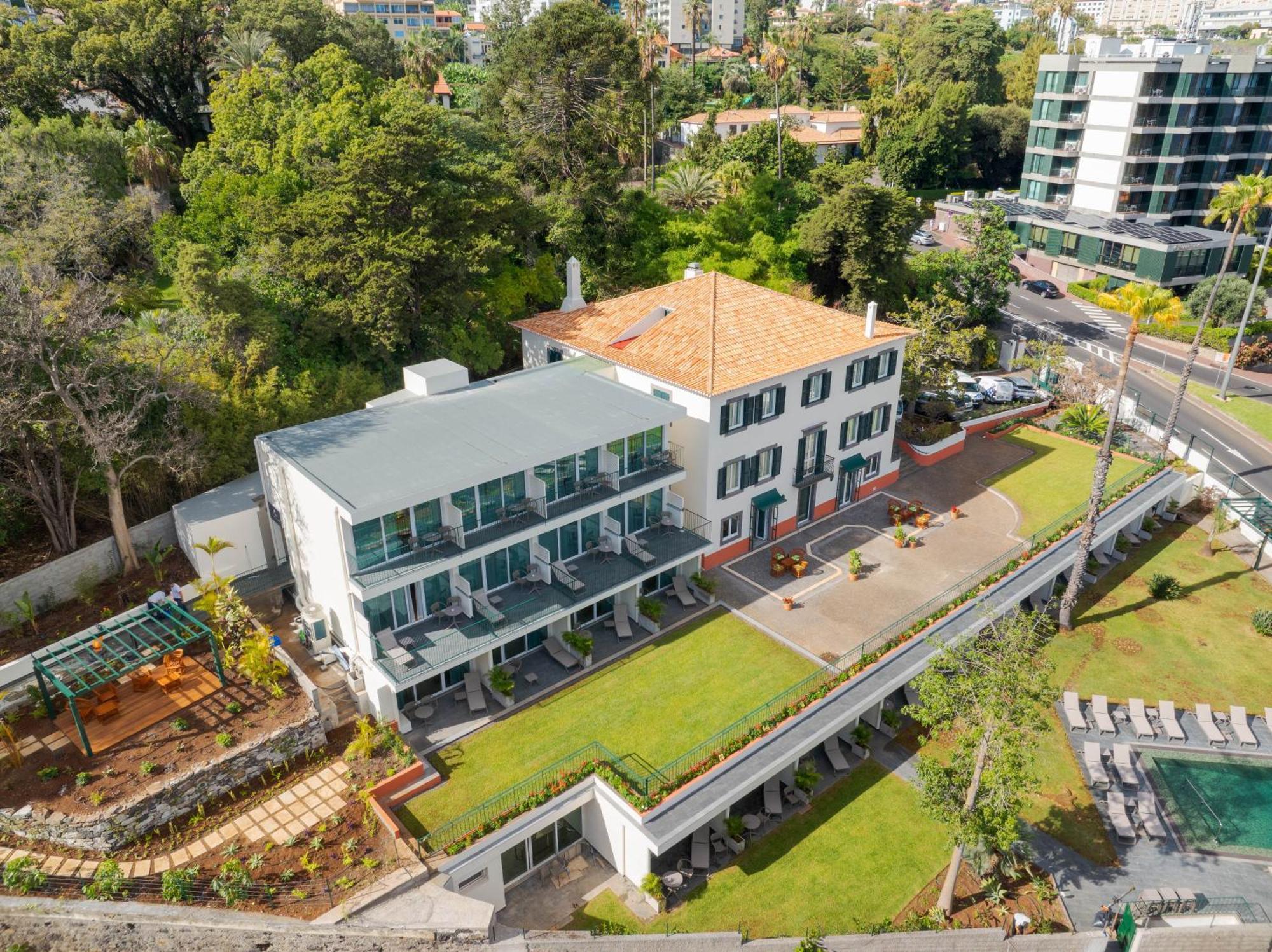 Pestana Quinta Perestrello Hotel Funchal  Exterior photo